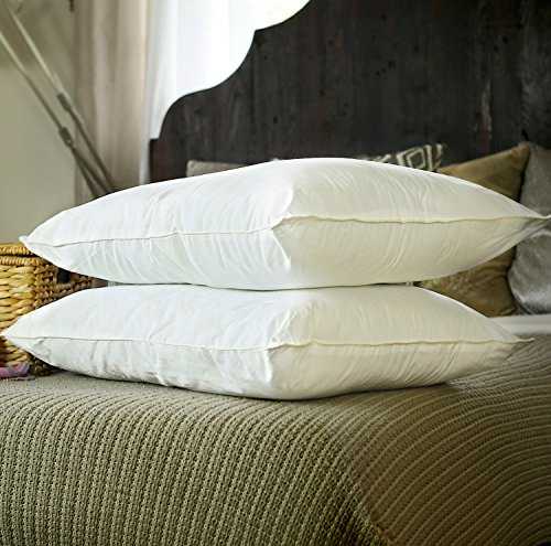 Silk Bedding Direct PAIR OF SILK-FILLED PILLOWS. Luxury Long-Strand Mulberry Silk Wrapped Around a Synthetic Silk Microfibre Core to Provide Support. 75cm x 50cm / 30" x 20".