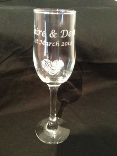 Personalised Bespoke Hearts Wedding Champagne Flutes Glasses Add Names & Wedding Date (50)