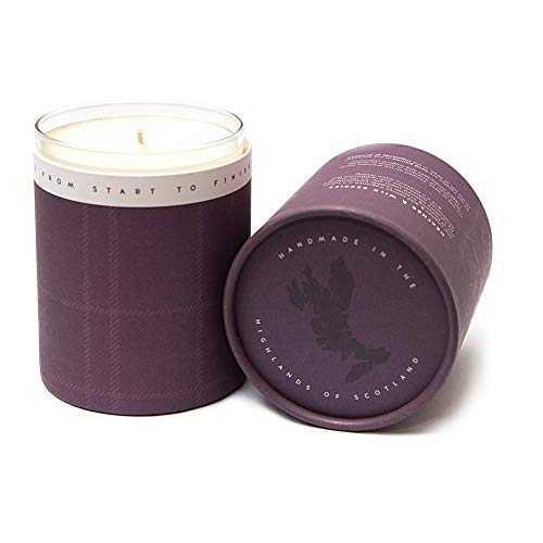 Isle of Skye Candles Company Heather and Wild Berries Scented Large Tumbler Candle - White