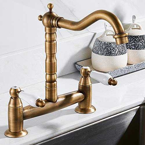 Traditional Kitchen Tap Antique Brass Sink Mixer Faucet with Ceramics Double Handle Two Holes Kitchen Mixer Taps Hot and Cold Water Single Spout Faucet